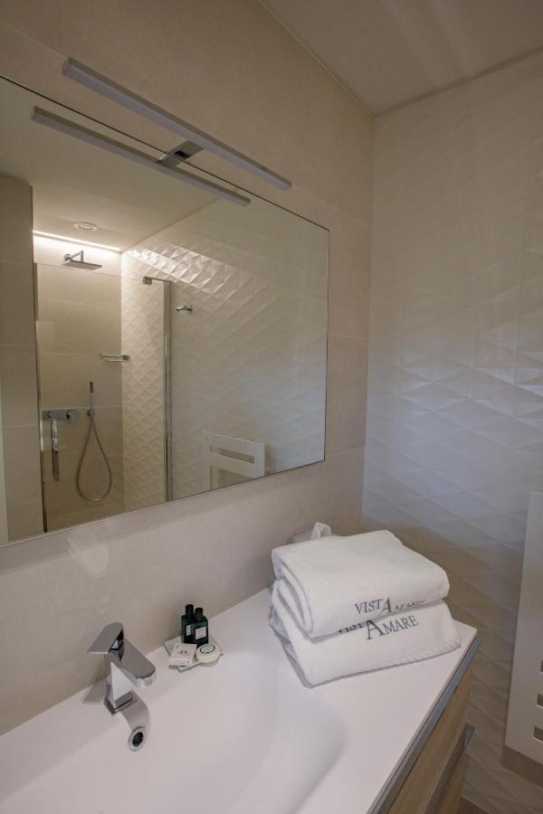 Апартаменты Vistamare Luxury Retreat Сестри-Леванте Экстерьер фото